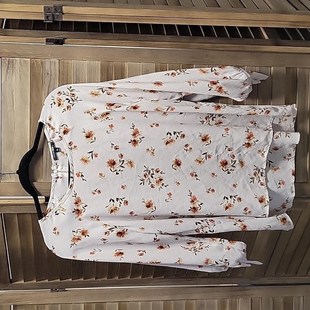 Paper Moon Floral Blouse